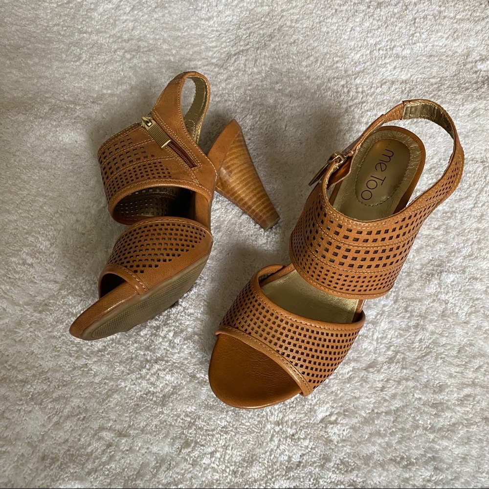 Me Too Brown Leather Sandals - Picture 2 of 13